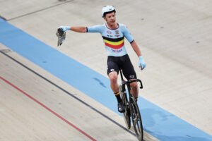 Жюль Эстерс