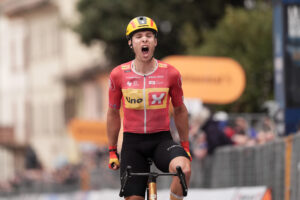 Фредрик Дверснес