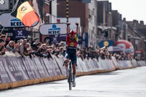 Мадс Педерсен