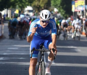 Илья Савекин