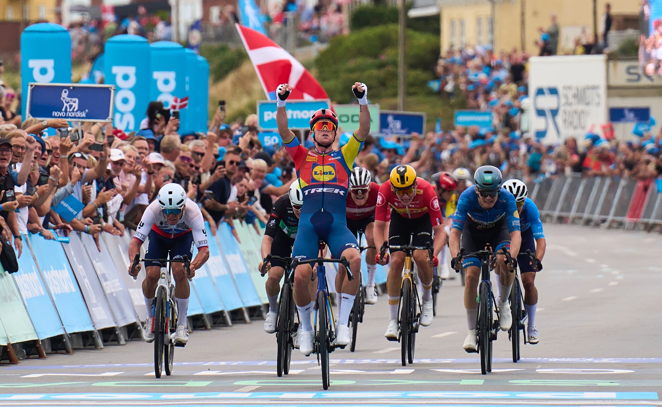 Педерсен открывает «Тур Дании» победой и майкой лидера
