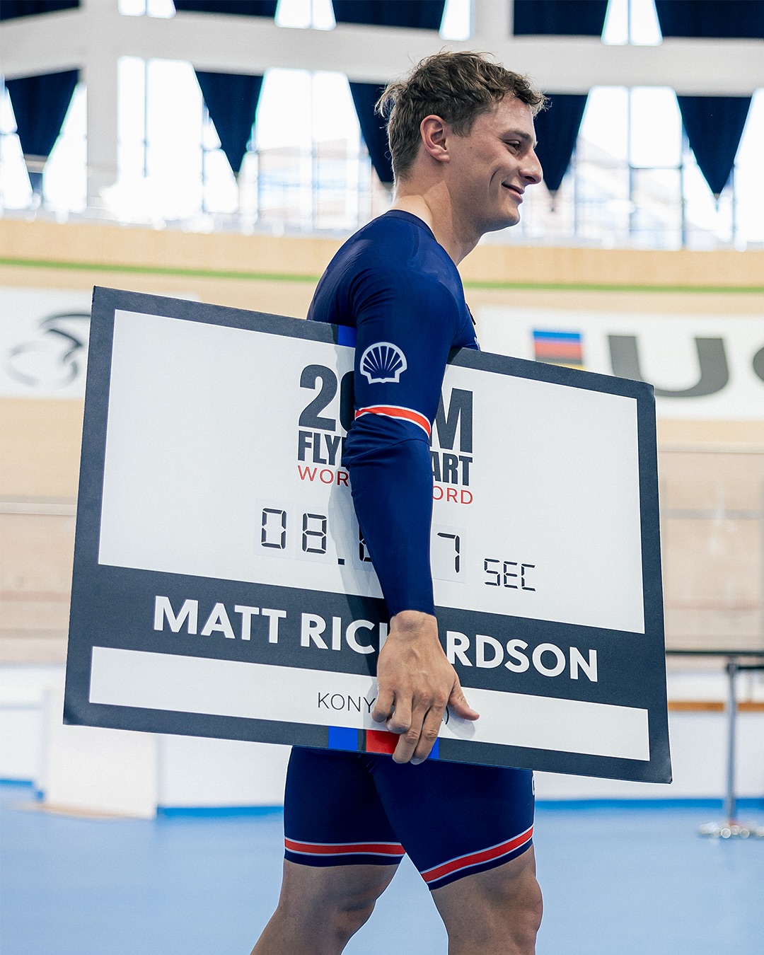 Ричардсон снова переписал историю: новый мировой рекорд в гите на 200 метров