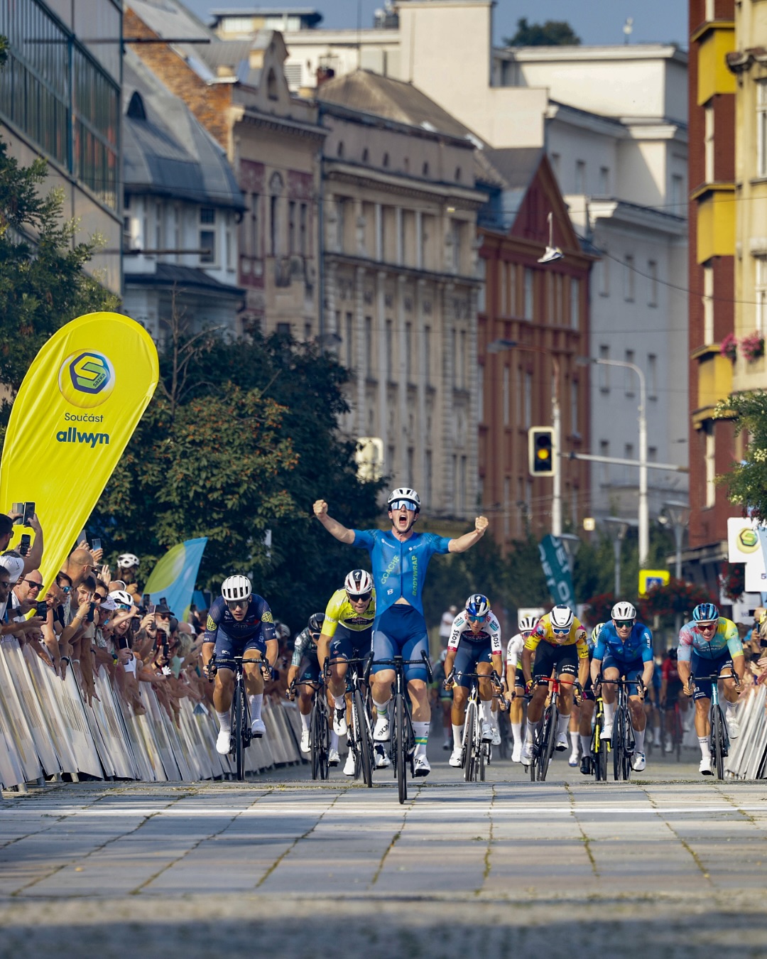 Лиам Уэлш стал быстрейшим на третьем этапе «Тура Чехии»