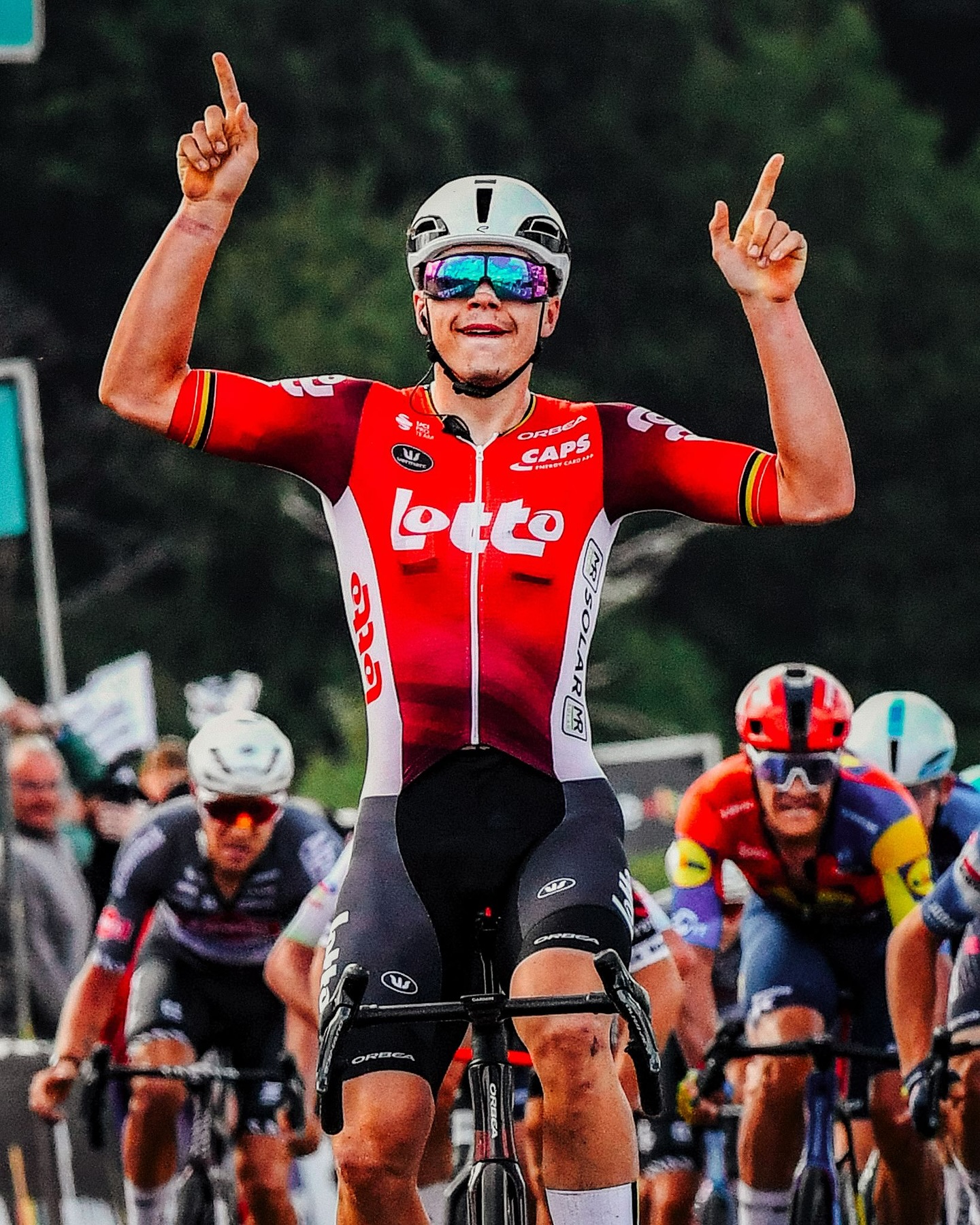 Арно Де Ли мощным спринтом выиграл Bretagne Classic — Ouest-France