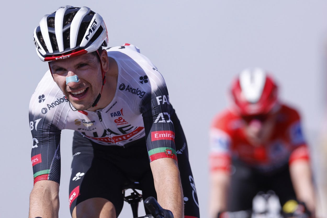 Жоау Алмейда выиграл 13-й этап «Вуэльты Испании», обыграв Йонаса Вингегора