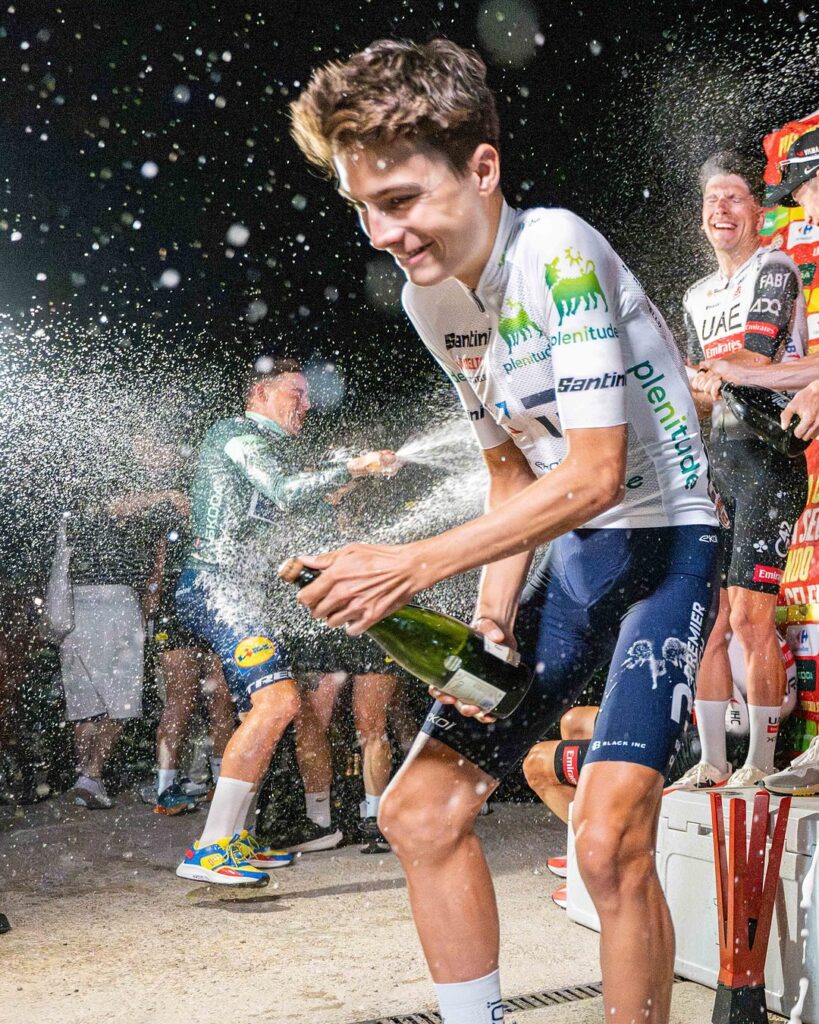 549631885 18527421241022758 7868338872925476607 n