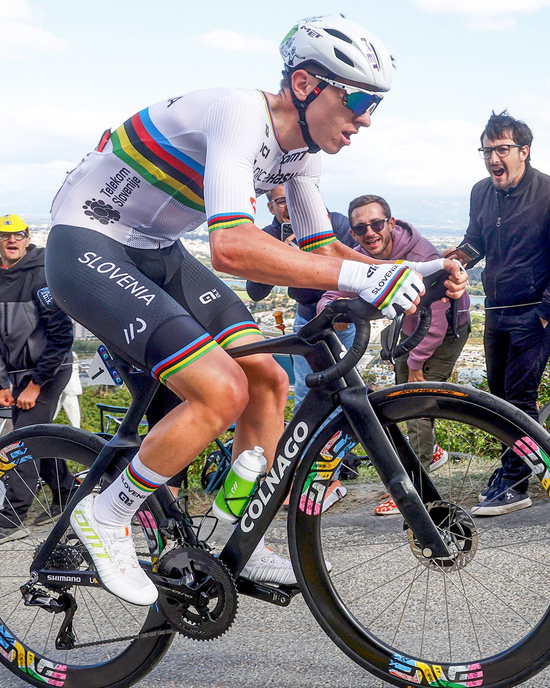 Тадей Погачар — чемпион Европы по велоспорту. И вновь решила сольная атака