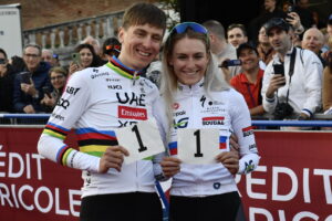 Тадей Погачар и Уршка Жигарт. Фото: Cor Vos