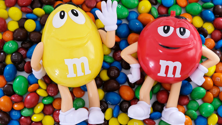 M&M’S® станет официальным поставщиком Тур де Франс и Тур де Франс Femmes на три года