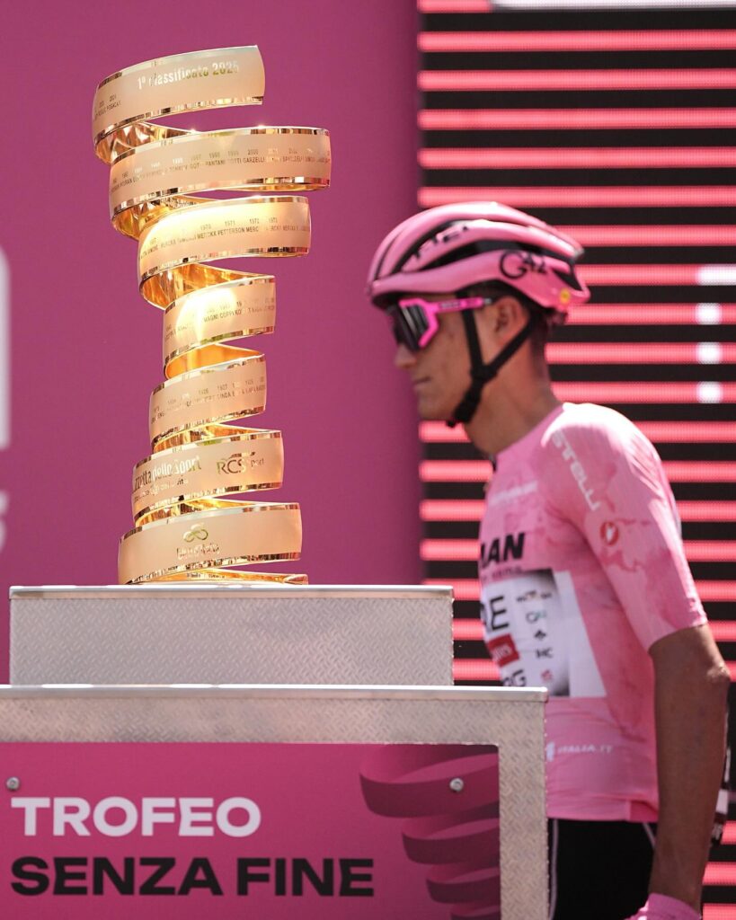 Айзек Дель Торо