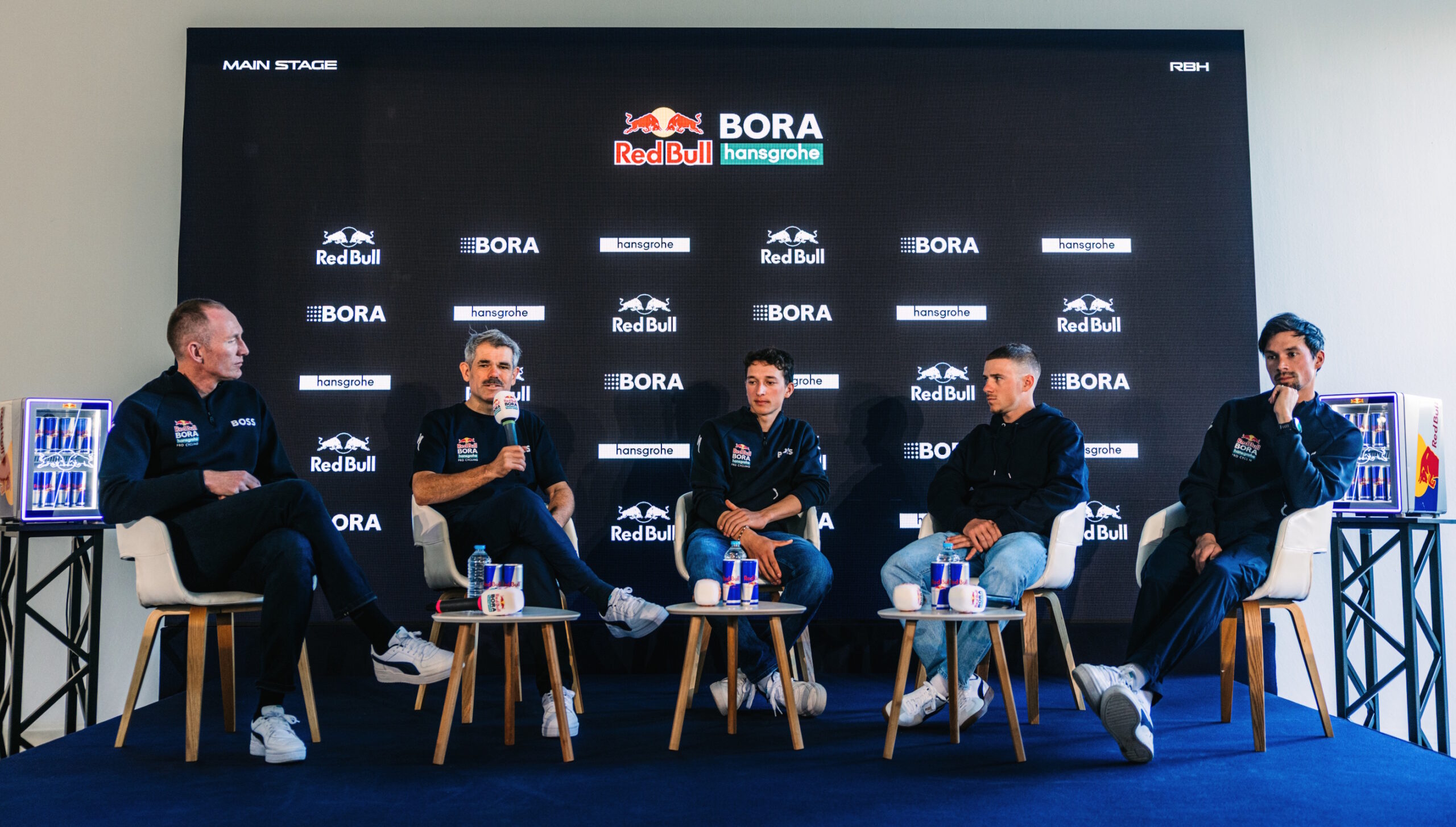 Red Bull — Bora — Hansgrohe распределила лидеров по Гранд-турам и представила календарь Эвенпула