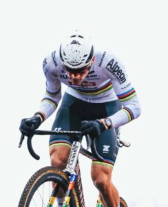 Матье ван дер Пул