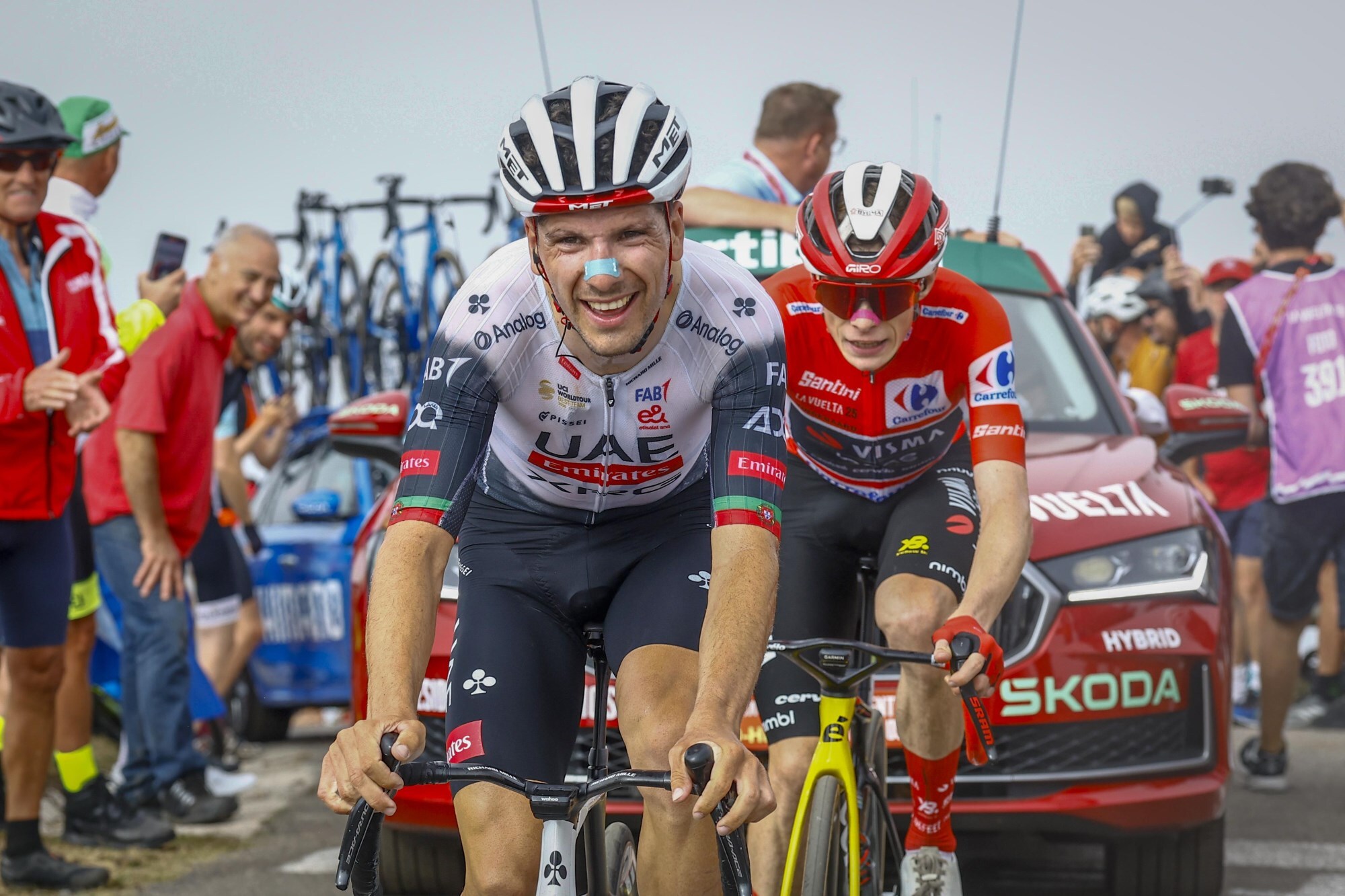 Жоау Алмейда меняет планы и&nbsp;готов бороться с&nbsp;Вингегором на&nbsp;&laquo;Джиро д&rsquo;Италии&raquo;