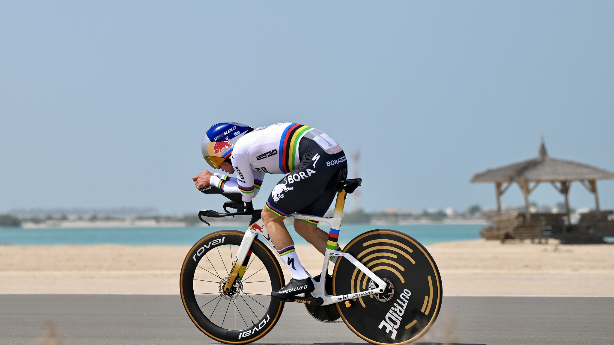 Ремко Эвенпул легко выиграл разделку на Туре ОАЭ