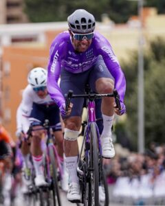 Майкл Мэттьюc