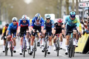 Макс Кантер (справа)