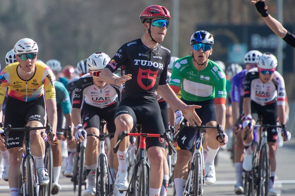 650217927 1404983301430783 4032093040814234877 n