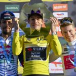 Даниэль Фелипе Мартинес, Йонас Вингегор и Георг Штайнхаузер на подиуме «Париж — Ницца — 2026»