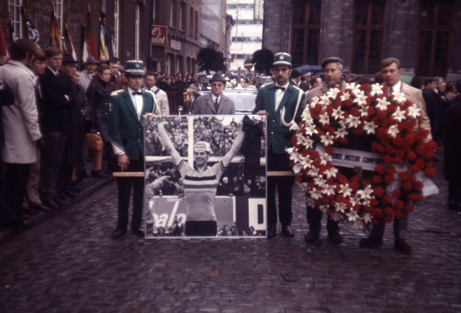 Похороны Жан-Пьера Монсере Похороны Жан-Пьера Монсере