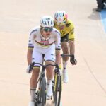 Тадей Погачар и Ваут ван Арт на финише Париж — Рубе 2026