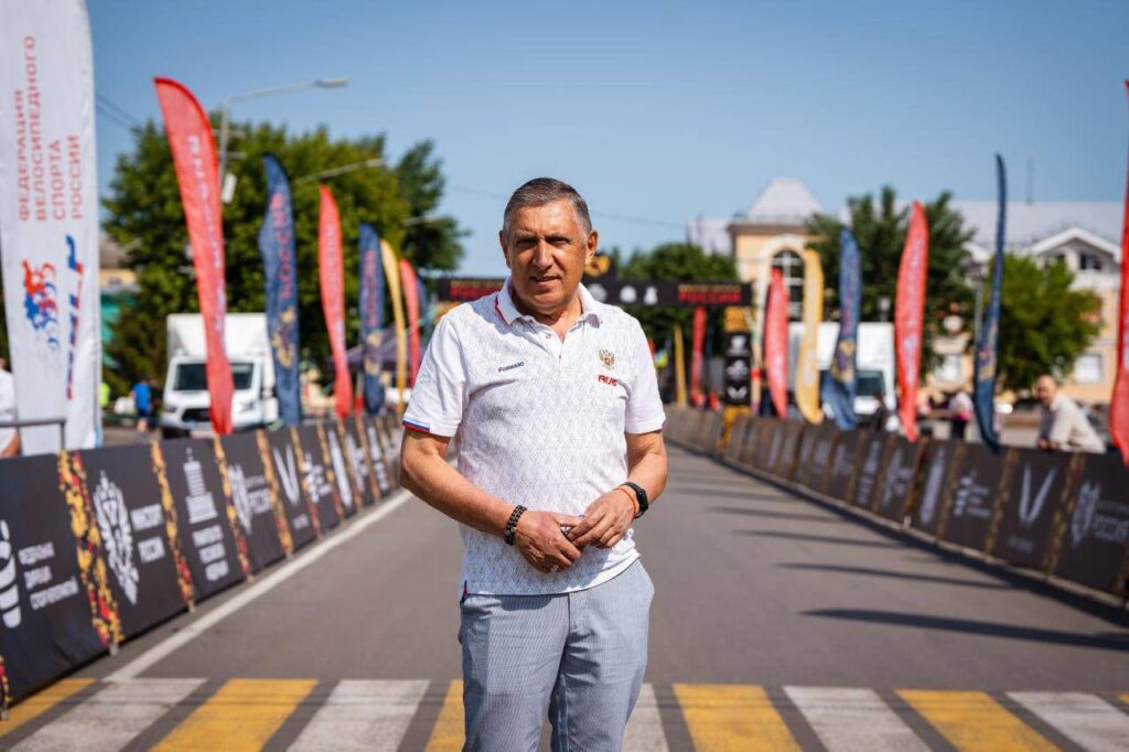 Юрий Кучерявый