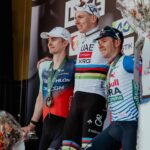 Подиум Льеж — Бастонь — Льеж 2026 года: Поль Сексас, Тадей Погачар и Ремко Эвенепул