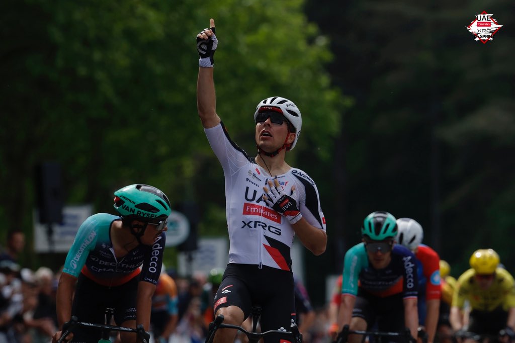 Бенуа Коснефруа выиграл Гран-при Морбиана 2026 года