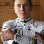 Тадей Погачар с часами RM 64-01 Tourbillon Colnago