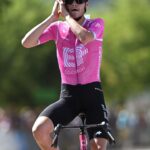 Маркель Белоки на финише второго этапа Tour de l’Ain 2026 года